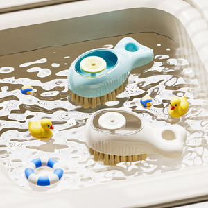 Multifunctional Liquid Dispensing Shoe <b>Brush</b> With Soft Bristles For Cleaning And <b>Dust</b> Removal Kitchen Use - Product Image 2