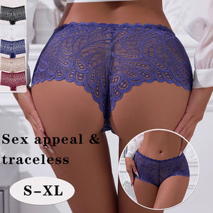 Intimo Femminile Alla Moda in Pizzo di Grandi Dimensioni con Dettagli Traforati Traspiranti, Slip Ultraleggeri Erotici a Vita Bassa - Product Image 1