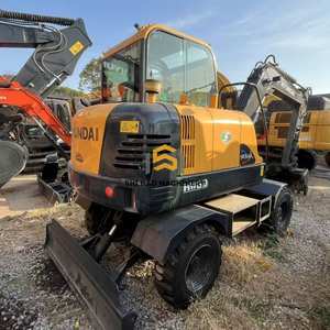 Excavadora de Ruedas Hyundai R60W Usada de 6 Toneladas, Perfecta para Trabajos Agrícolas y de Construcción Pequeña - Product Image 2