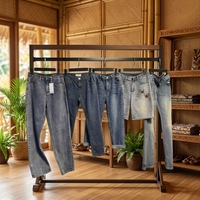 Vente en gros de jeans en denim pour femmes, tailles assorties, surplus en liquidation, pantalons de mode, lot en vrac pour revendeurs de boutiques en Asie du Sud-Est