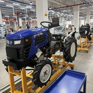 Piccola alta qualità trattori agricoli 4x4 Mini 25hp trattore agricolo attrezzature per l'agricoltura cinese trattore per la collina - Product Image 4