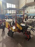 Trasplantadora de Plántulas Autopropulsada de Dos Filas, Equipo Portátil para Trasplante Agrícola
