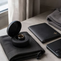 Bague intelligente en alliage de titane noir mat avec bande intérieure dorée brossée, suivi du rythme cardiaque, SpO2, suivi du sommeil, contrôle par application, 5 ATM