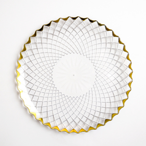 Plato de cena, platos de cargador de plástico transparente con borde ondulado dorado, plato transparente para boda - Product Image 1