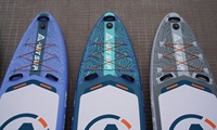 Planche de paddle gonflable légère de qualité supérieure (ISUP) avec technologie de thermosoudure pour les utilisateurs de loisirs de plein air