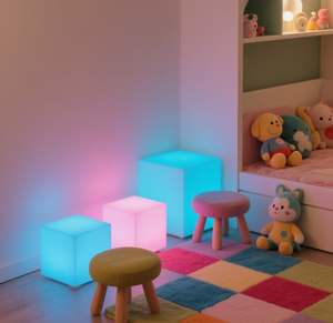 PE dayanıklı restoran konferans <span class=keywords><strong>Bar</strong></span> masası işareti LED küp 15cm özel logo açık LED çubuk sandalye - Product Image 4