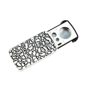 Loupe de bijoutier à lentille extractible 30X 60X 90X avec éclairage LED et UV NO.774-3ZXA - Product Image 2