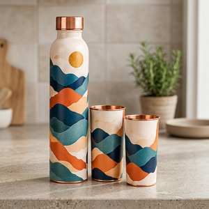 Juego de 3 Botellas de Cobre Puro Hechas a Mano con Diseño de Paisaje Solar, Vajilla Ayurvédica, Venta al Por Mayor - Product Image 1