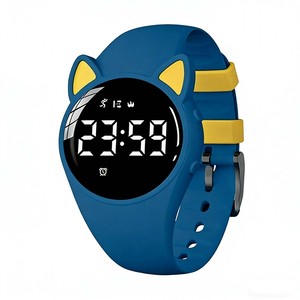 Montre connectée podomètre <span class=keywords><strong>pour</strong></span> enfants, étanche IP68, avec oreilles de <span class=keywords><strong>chat</strong></span> mignonnes, <span class=keywords><strong>pour</strong></span> garçons et filles, usage sportif, compteur de calories, suivi de distance, minuteur 3 - Product Image 4