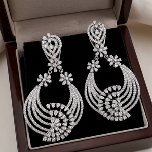 Élégantes boucles d'oreilles pendantes en diamant de culture floral, argent sterling 925, bijoux de créateur - Product Image 1