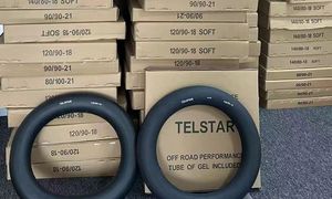 GUMMY BEST GRIP Tube en mousse éponge haute densité pour pneus de moto tout-terrain dans <span class=keywords><strong>les</strong></span> tailles 120/90-18 140/80-18 90/100-21 - Product Image 4