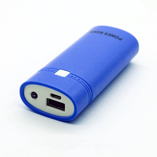 TWO21 Detachable Design With Indicator Light for Smart Phone Power Bank Case Battery Practical for 18650 Battery 5200mAh