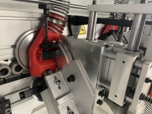 Máy viền cạnh mạnh mẽ với động cơ tốt cho các nhiệm vụ chế biến gỗ nặng - Product Image 4