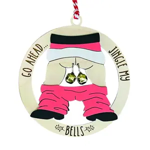 かわいい小さな革新的な面白いクリスマスデコレーションサンタバットベルオーナメントクリスマスツリーハンギングペンダント子供向けギフト
