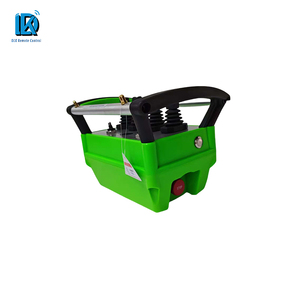 Cần cẩu 220V Palăng điện từ xa nhựa không dây công nghiệp điều khiển từ xa 4 cần điều khiển 1 máy phát 1 máy thu chống sốc - Product Image 5