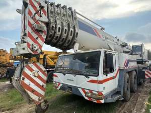 Originale gru per gru <span class=keywords><strong>zoomlion</strong></span> 220ton 200ton per tutti i terreni in vendita usato gru per camion <span class=keywords><strong>zoomlion</strong></span> QAY220 <span class=keywords><strong>QAY200</strong></span> 200ton - Product Image 5