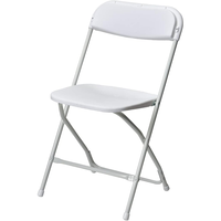 Chaise pliante portable en plastique HDPE moderne pour événements intérieurs et extérieurs