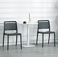 Chaise de salle à manger ergonomique empilable légère pour la maison, dossier épaissi, design simple, tabouret en plastique pour restaurant, cantine, salon de thé, maison