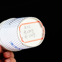 Gobelets à café en papier ondulé jetables écologiques imprimés sur mesure avec couvercles pour l'emballage à emporter d'espresso chaud et de latte