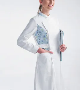 नर्स पोशाक स्क्रब प्लस आकार Workwear मुद्रण नर्सिंग कपड़े स्क्रब वर्दी सफेद स्पा वर्दी