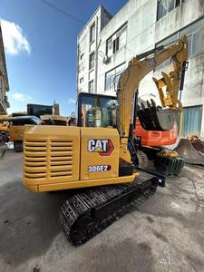 Mini-excavatrice d'occasion Cat306e2 303cr 320d2 305.5 avec godet 4-en-1, attache rapide, faible coût d'entretien et moteur Cat - Product Image 5