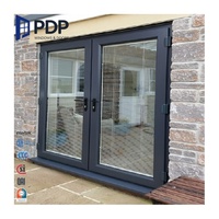 Puerta Doble Abatible de Aluminio con Rotura de Puente Térmico y Aislamiento Acústico, con Doble Vidrio y Mosquitera de Fibra de Vidrio para Hoteles y Almacenes