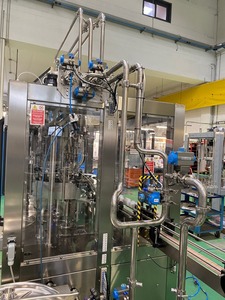 Machine de remplissage de jus chaud rotatif automatique de machines industrielles pour bouteille PET pour l'exportation mondiale de l'Inde - Product Image 2