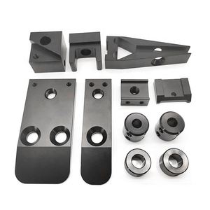 Services d'usinage CNC OEM/ODM et services de brochage et de perçage pour composants en aluminium anodisé noir et orange, Guangdong - Product Image 2