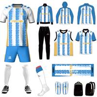 Camiseta de Fútbol de Verano 100% Poliéster, Tejido de Malla Transpirable de Secado Rápido que Absorbe la Humedad, Nombre/Números del Equipo Personalizados