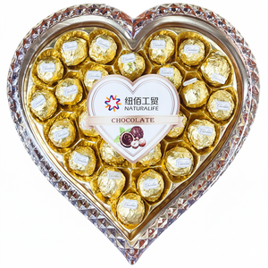 <span class=keywords><strong>Chocolat</strong></span> noir aux noisettes assorti de la collection <span class=keywords><strong>chocolat</strong></span> au lait, substitut de beurre de cacao, qualité gourmet premium - Product Image 1