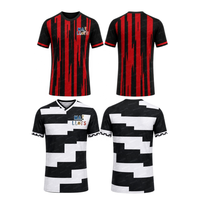 Moderne Globale Fußballtrikots-Kollektion Professionelle Fußballshirts Spielerversion Fanversion Kurzarm