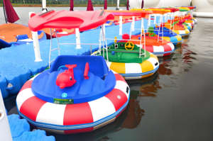 Jeux de parc aquatique adulte électrique rond Ufo autos tamponneuses gonflables équipement de bateau à vendre - Product Image 4