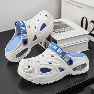 Sandalias para hombre, zuecos de verano con recortes huecos para hombre, zapatos de plataforma con cojín antideslizantes para caminar a diario, adecuados para salidas familiares - Product Image 1