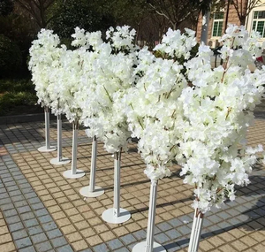 Arbre de chêne artificiel personnalisé pour Cérémonie de remise <span class=keywords><strong>des</strong></span> diplômes, Halloween, Mariage, Liturgie professionnelle, Nouvel An, Fête <span class=keywords><strong>des</strong></span> Pères, Extérieur - Product Image 1