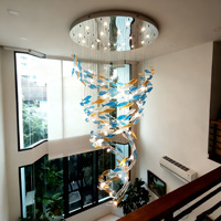 Lustre en verre de luxe personnalisé en forme de poisson, suspension artistique moderne pour villa, escalier, hall d'hôtel, restaurant, décoration de plafond haut
