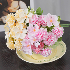 Bouquet e Composizioni di Fiori Artificiali di Tendenza, Fiori in Seta Perfetti per il Tuo Soggiorno e Tavolo da Pranzo, Super Fotogenici - Product Image 3