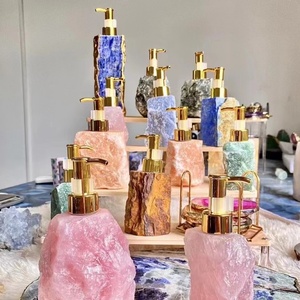 Bouteilles <span class=keywords><strong>de</strong></span> parfum artisanales en cristal brut Aromathérapie Articles <span class=keywords><strong>de</strong></span> <span class=keywords><strong>toilette</strong></span> Rouge Blanc Jaune Marron etc. Pierres précieuses naturelles Design d'amour élégant - Product Image 6