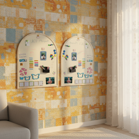 Tableau magnétique en MDF avec cadre en chêne Art Déco UCI, surface effaçable pour aimants numériques et lettres