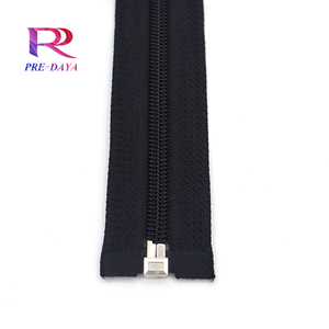 Haute Qualité No.5 Couleur Nylon Bande Couleur Vendre <span class=keywords><strong>au</strong></span> Mètre Nylon Zipper Roll 5 # Nylon Zipper pour Sac - Product Image 6