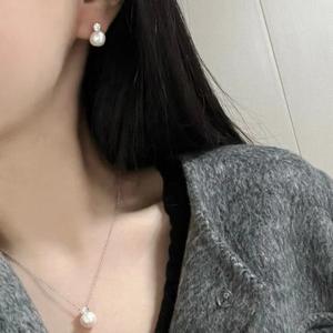 S925 Silver Queen 11-12mm Round Natural Pearl Earrings & Pendant Set with Classic <b>Gift</b> <b>Box</b> <b>for</b> Classic <b>Gifts</b> - Product Image 4