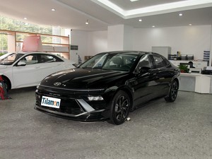 <span class=keywords><strong>Hyundai</strong></span> Sonata Sedan Usata con Cambio Automatico, Alimentazione a Benzina, Tetto Panoramico, Edizione Pro 2024 1.5T - Product Image 4