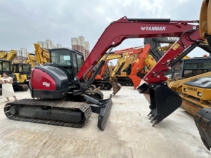 Mini-excavatrice Yanmar VIO80 de 8 tonnes, moteur diesel Yanmar 4TNV98, boîte de vitesses et pompe certifiées CE/EPA pour travaux utilitaires - Product Image 2