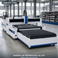Machine de découpe laser fibre clé en main 6000W 3015 CNC avec double table d'échange, certifiée CE, formation à l'installation, fabrication métallique
