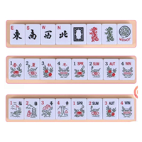 Ensemble de Mahjong de Luxe Américain avec Tuiles en Acrylique, Poussoir, Tapis de Jeu et Jetons - Portable et Durable, Divertissement Haut de Gamme