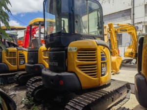 Miniexcavadora Komatsu PC35MR Japonesa a Precio Económico, Miniexcavadora Komatsu PC35MR Usada en Venta - Product Image 1