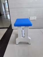 Conjunto de Muebles Escolares Económicos de Material PP Ecológico con Diseño de Esquinas Redondeadas y Colores Personalizables