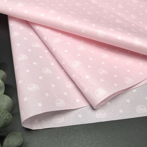 Papier d'emballage en papier de soie rose avec logo personnalisé pour l'emballage de vêtements et de cadeaux, recyclable, 17 g/m² - Product Image 3