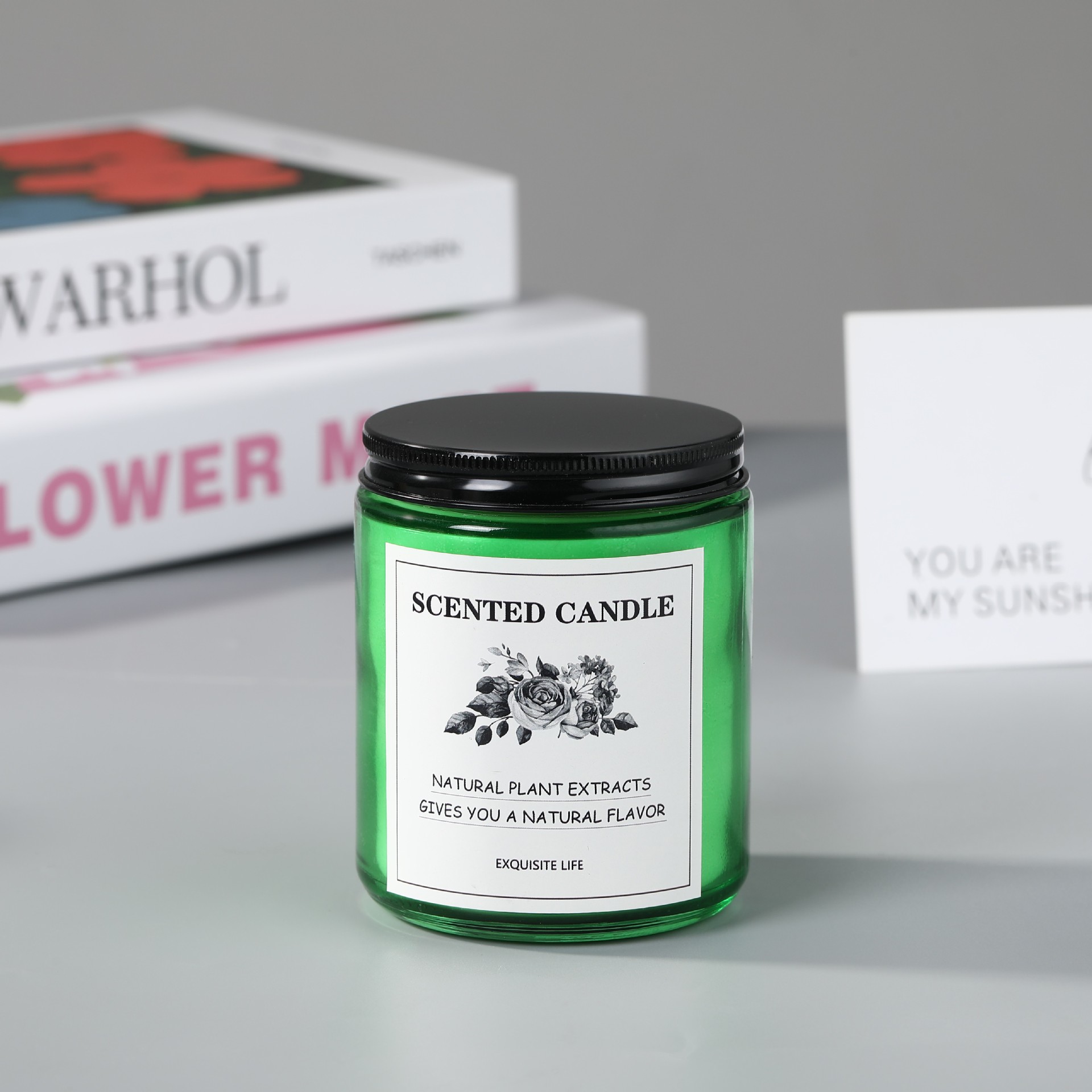 ขวดแก้วสีเขียว-หมวกสีดำมันวาว