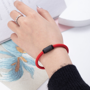 Bracelet de santé en <span class=keywords><strong>silicone</strong></span> durable Bracelet anti-interférence magnétique durable Accessoire de guérison infrarouge lointain à la mode - Product Image 3