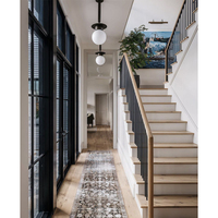 Design moderne Minimalisme Rampe d'escalier en fer forgé avec main courante en bois Escalier intérieur Décoration intérieure